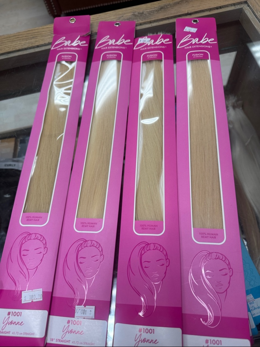 Hair Extensions #1001 Yvonne - Blonde